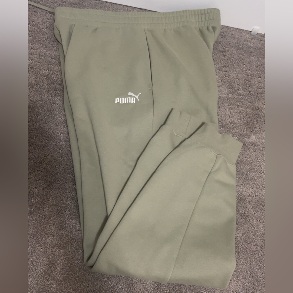 Puma Olive Green Men's Jogger Sweatpants
